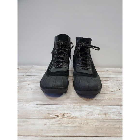 UGG CAYLI WATERPROOF WOMEN ANKEL BOOTS BLACK US 9.5 /UK 7.5 /EU 40.5 - Picture 9 of 10